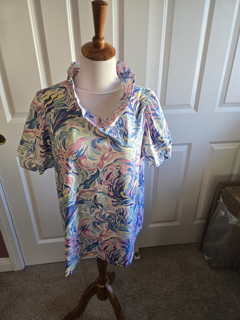 NWT Simply Southern Pastel Watercolors  Ruffle Collar Top - S